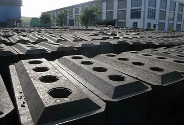The Indispensable Heart of Aluminium Production: Understanding Carbon Anodes, Coke, and Binder Dynamics